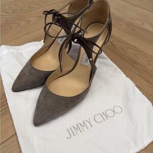 JIMMY CHOO
Vanessa grey suede pumps, size 38.5.